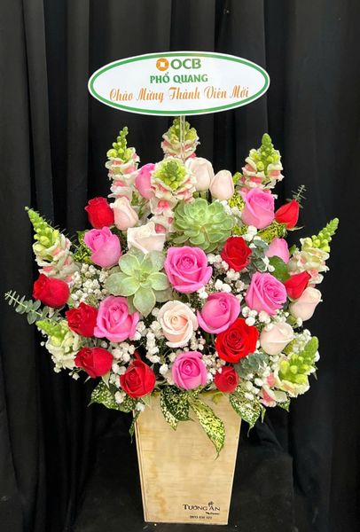 Hộp Hoa Tươi: Hộp Hoa Yêu Kính - HH172