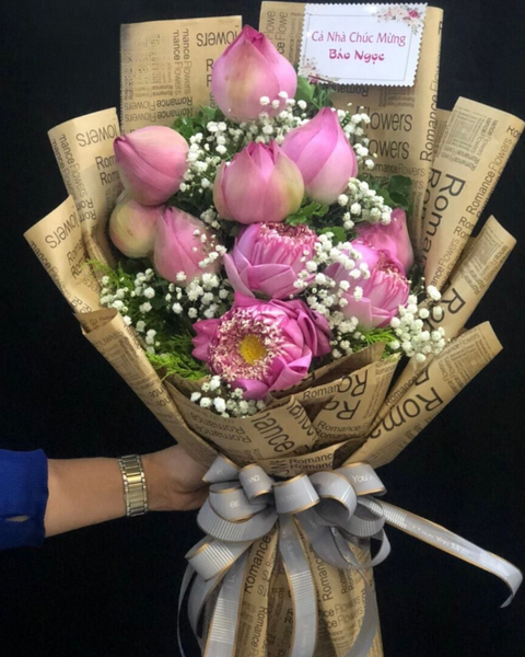Hoa Bó Dài: Bó Hoa Sen Hồng - HBD56 - Hoa Tặng Mẹ