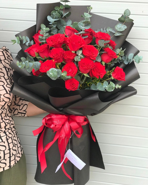 Hoa Bó Dài: Bó Hoa Hồng Đỏ 30 Bông  - HDB12 - Hoa 20/11