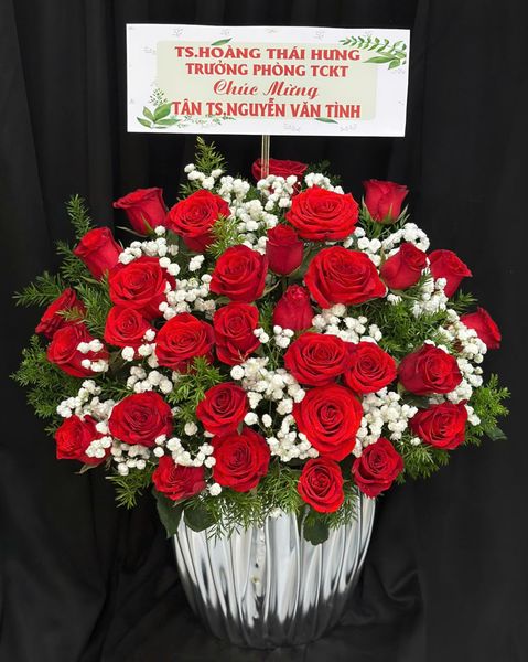 Hộp Hoa Tươi: Hộp Hoa Tình Đậm Sâu  - HH131