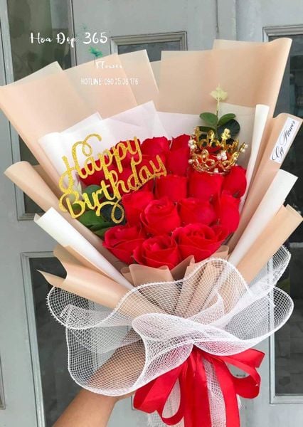 Bó hoa hồng sáp thơm màu đỏ thích hợp để tặng cho bạn gái, chị, em, người thân trong dịp sinh nhật