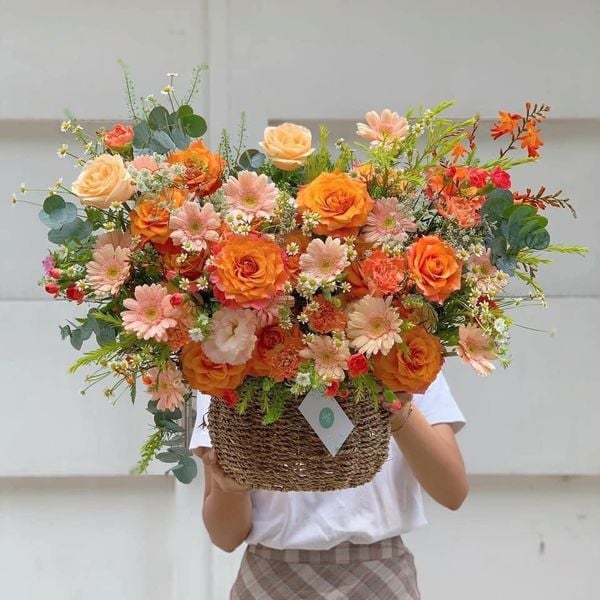 Bó hoa đồng tiền tươi thắm, thay lời chúc sức khỏe và cảm ơn thầy cô
