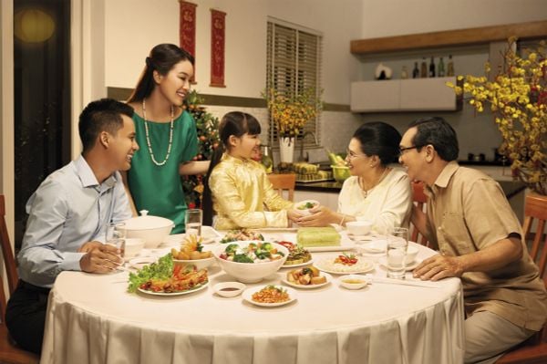 Tất niên cũng là dịp để gắn kết gia đình.
