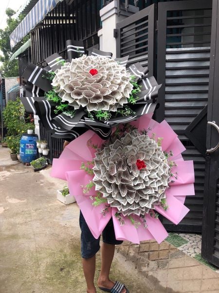 Bó hoa tiền 20/10 1k lộng lẫy, ấn tượng (Nguồn: Internet)