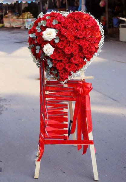 Price Tranh: Kệ Love Flowers New Love - GT16