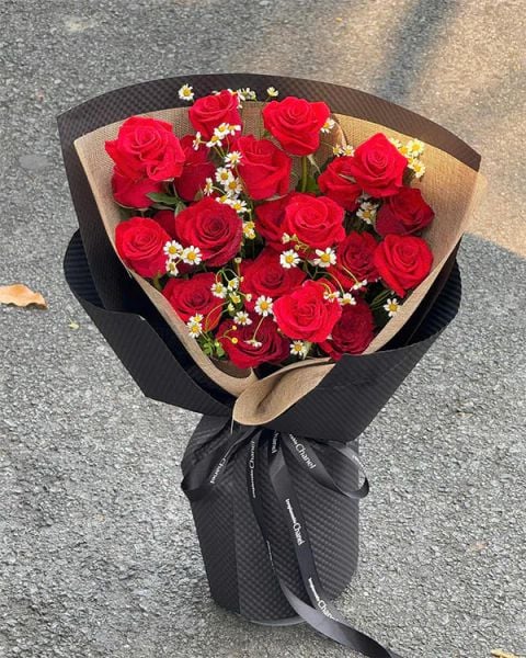 Hoa Bó Dài: Bó hoa hồng đỏ - Red Amour - HBD274