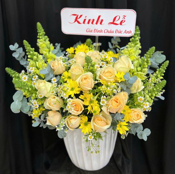 Hộp Hoa Tươi: Hộp Hoa Hồng Bơ- HH138 | Flosa