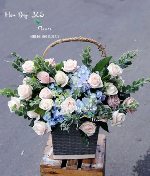 Giỏ hoa nụ cười