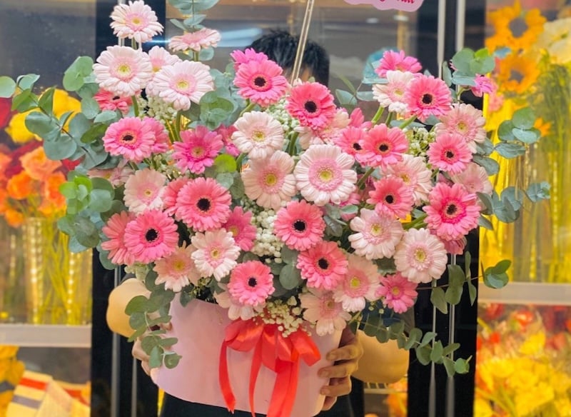 Daisy bouquet for beloved wife's birthday