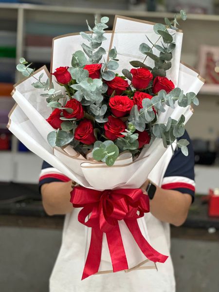 Hoa Bó Dài: Bó Hoa Hồng Đỏ Tình Đắm Say - HBD210