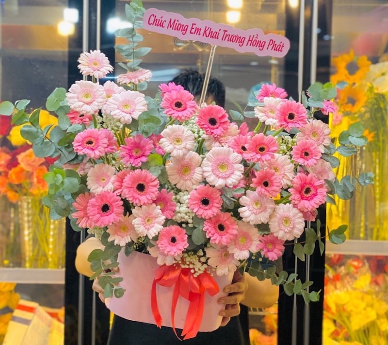 Mẫu giỏ hoa đồng tiền khai trương