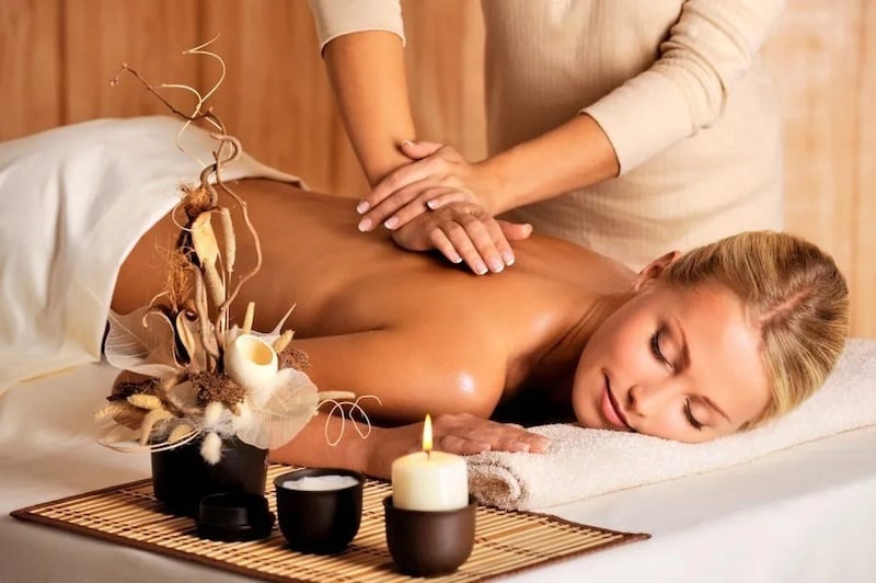 Gợi ý những món quà 20/10 tinh tế và chu đáo cho vợ bầu, vợ mới sinh