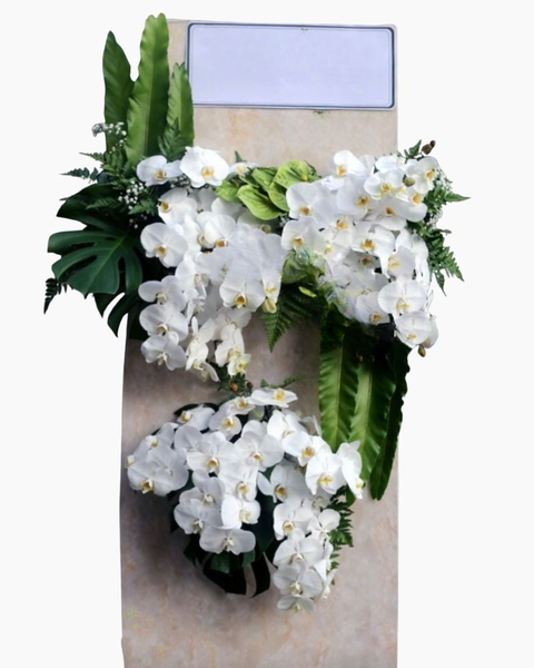 Vòng Hoa Tang Lễ: Heartfelt Dignity - HTL11 - Vòng Hoa Đám Tang