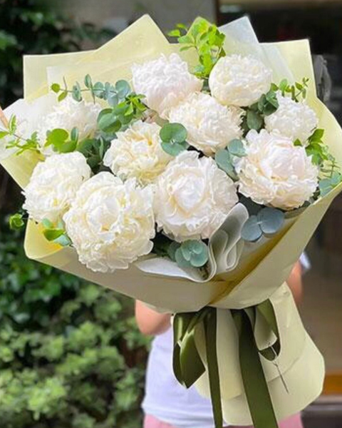 Hoa Bó Dài: Bó Mẫu Đơn Trắng Tinh Khôi - HBD96 - Hoa 8/3