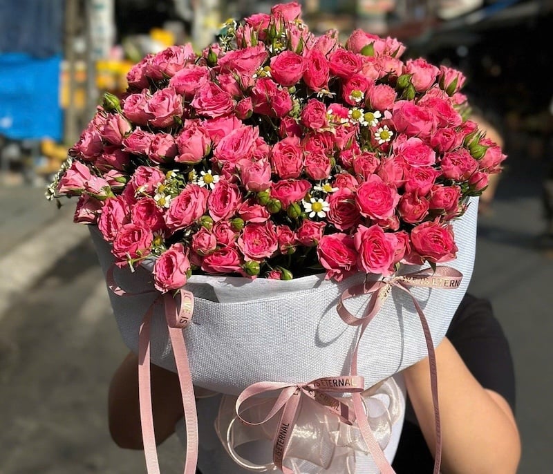 Bó Hoa Hồng Tiểu Muội nhỏ nhắn xin xắn