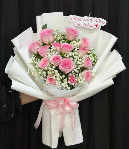 Hoa Bó Dài: Bó Hoa Sắc Hồng Dịu Dàng - Hoa 20/10 - HBD306