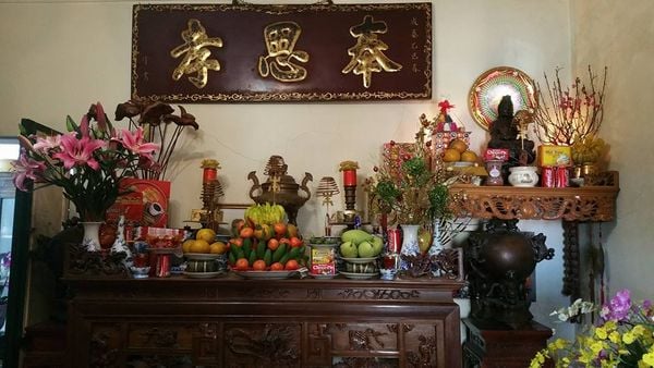 Phong tục cúng ngày giỗ từ thời xưa của người Việt mang trong mình những giá trị văn hóa và tâm linh sâu sắc