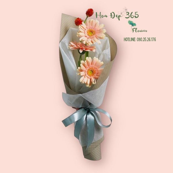 Bó Hoa 20/10 Độc Lạ, Trend 2025 Tại Shop Hoa Uy Tín TP.HCM - Flosa