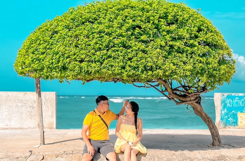 Chuyến du lịch bất ngờ - quà sinh nhật độc đáo và lãng mạn cho bạn gái.