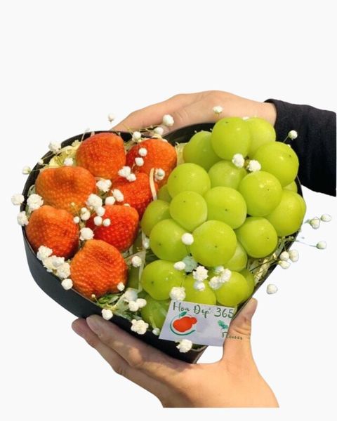 Hộp Trái Cây Nho Mix Dâu - TC24 