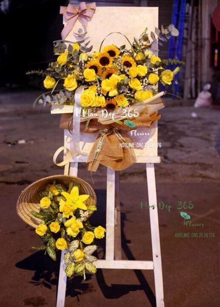 Giá Tranh Tặng Khai Trương