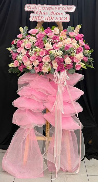  Kệ Hoa Hồng Ngọt Kiêu Sa - HCM143 