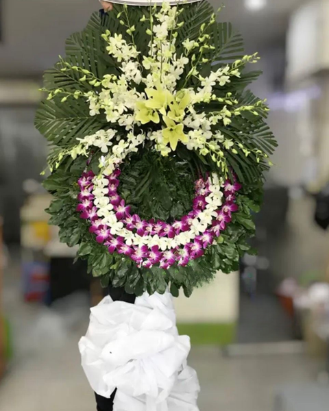 Hoa Chia Buồn: Vòng Hoa Viếng Tang Lễ - HTL132 - Vòng Hoa Tang Lễ