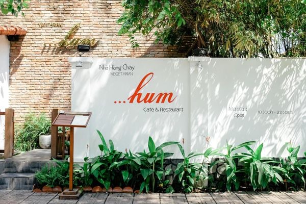 nhà hàng chay hum hcm