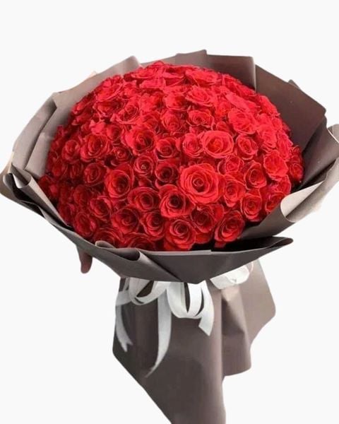 Hoa Bó Tròn: Bó Hoa Hồng Rực Rỡ - HBT32