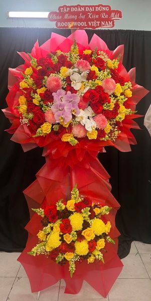 Hoa Chúc Mừng: Kệ Hoa Đỏ May Mắn  - HCM107 | Flosa
