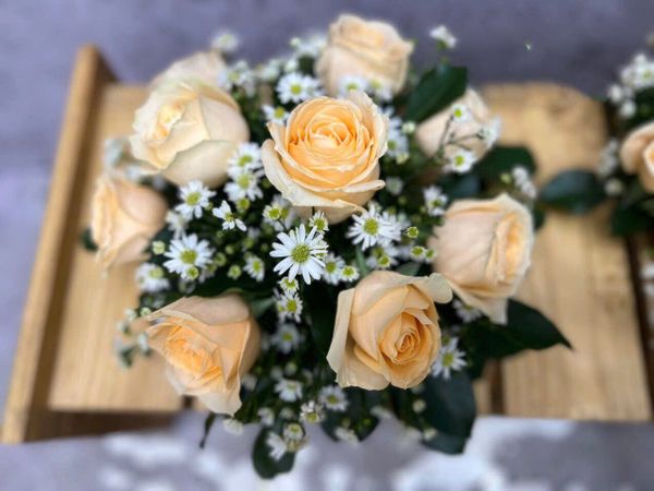 Hoa Để Bàn: Hoa Để Bàn - Ovan 22 - Hoa Sự Kiện
