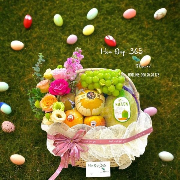 Giỏ hoa mix trái cây làm quà 8/3 tặng mẹ