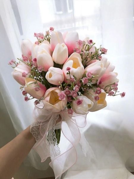 hoa cưới tulip