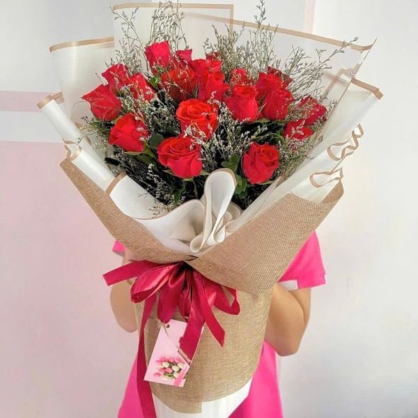 Bó Hoa rất thích hợp để tặng kèm lời chúc 8/3 cho người yêu