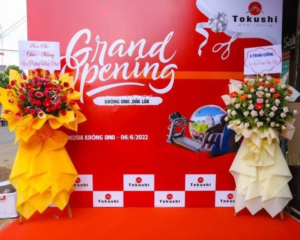 Bí quyết chọn người mở hàng khai trương hợp tuổi gia chủ năm 2026