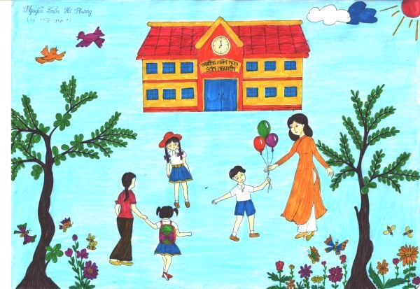Học sinh và giáo viên cùng nhau chơi đùa nhân ngày 20/11