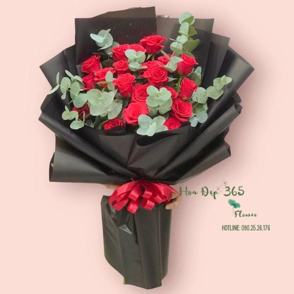 Bó hoa hồng đỏ kèm lời chúc 8/3 cho người yêu thật ý nghĩa