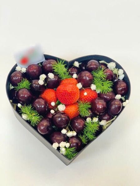 Hoa Trái Cây: Hộp Hoa Tặng Valentine's - TC18 | Flosa