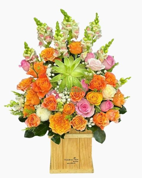 Hoa Tặng Người Yêu: Hộp Hoa Rực Rỡ Ngày Mới - HCH120
