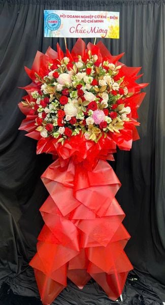 Kệ Hoa Khai Trương Hưng Phát - HCM54 với hoa cúc mẫu đơn