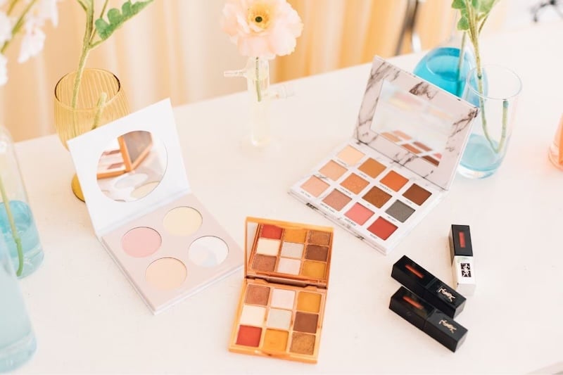 Bộ sản phẩm trang điểm - quà tặng sinh nhật cho bạn thân nữ thích makeup