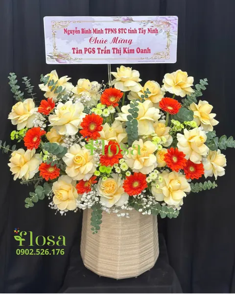 Hộp Hoa Tươi: Hộp Hoa Tình Duyên  - HH99 | Flosa