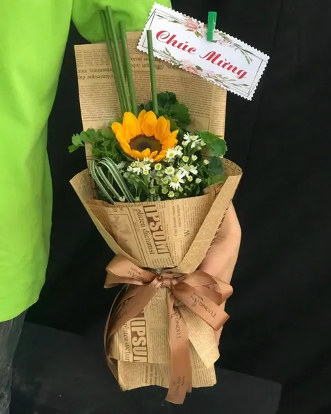 Hoa Bó Dài: Bó Hoa Giọt Nắng - HBD31 - Hoa 20/11 tặng thầy giáo | Flosa