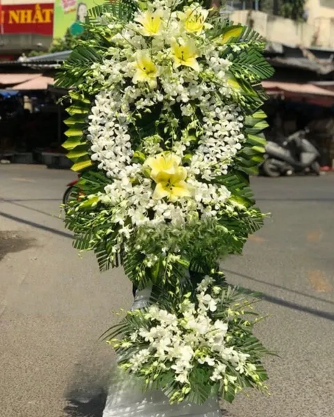 喪禮花圈:  誠摯悼念 - HTL34 - 葬禮花圈 