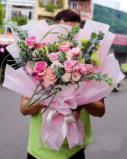 長形花束:  沉醉的玫瑰花束 - HBD224 