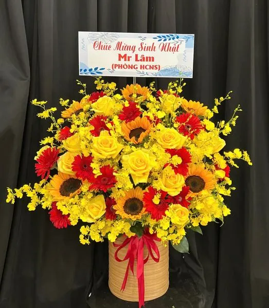 Hộp Hoa Tươi: Hộp Hoa Ánh Vàng - HH157 | Flosa