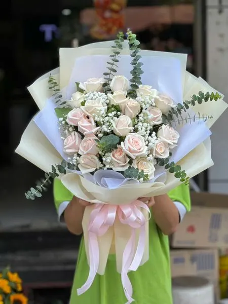 長形花束:  粉色玫瑰花束 - HBD271 