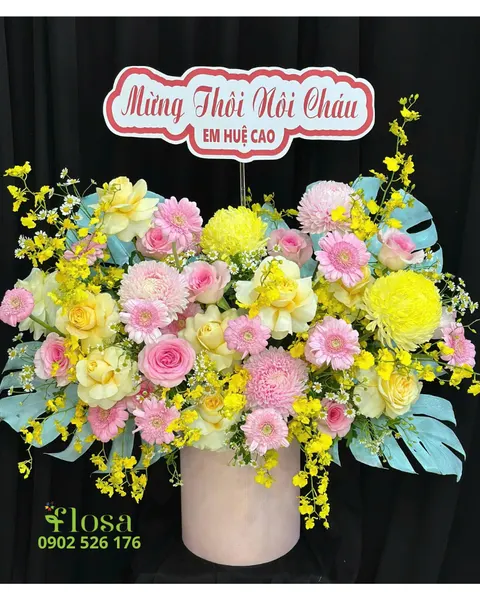Hộp Hoa Tươi: Hộp Hoa Sắc Màu  - HH114 | Flosa
