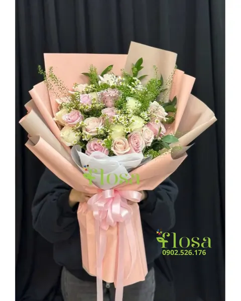 長形花束:  純潔愛情花束 - HBD317 