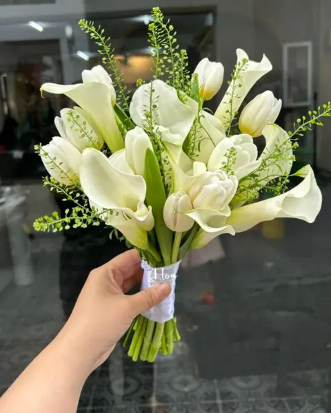 Hoa Cưới: Bó Hoa Cưới Cầm Tay Cô Dâu Whispers Of Elegance - HC49 | Flosa